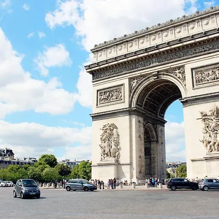 Stylish & Elegant I Metro Is Only 1minute Away I Near Montmartre *