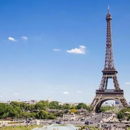 Stylish & Elegant I Metro Is Only 1minute Away I Near Montmartre * Paris