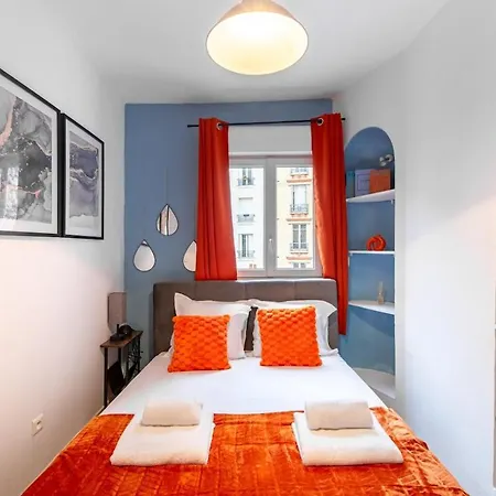 Stylish & Elegant I Metro Is Only 1minute Away I Near Montmartre Apartment