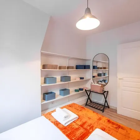 Stylish & Elegant I Metro Is Only 1minute Away I Near Montmartre * Paris